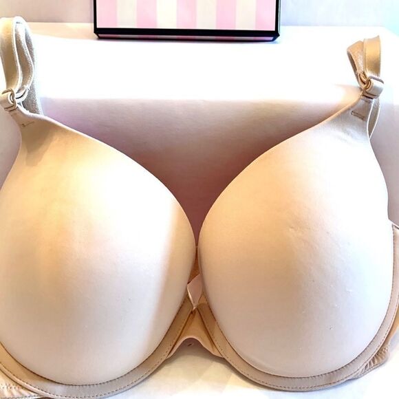 VICTORIAS SECRET PINK WEAR EVERYWHERE PUSH-UP 32D - Picture 2 of 5